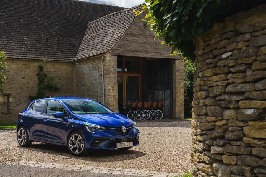  Renault Clio R.S. Line 2019 года  (UK) (фото 28 из 40)